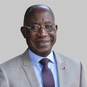 Monsieur Kacou Houaja Léon ADOM, Ministre des Affaires Etrangères. de l'Intégration Africaine et des ivoiriens de l'extérieur - MINISTÈRE DES AFFAIRES ETRANGÈRES, DE L'INTEGRATION AFRICAINE ET DES IVOIRIENS DE L'EXTERIEUR